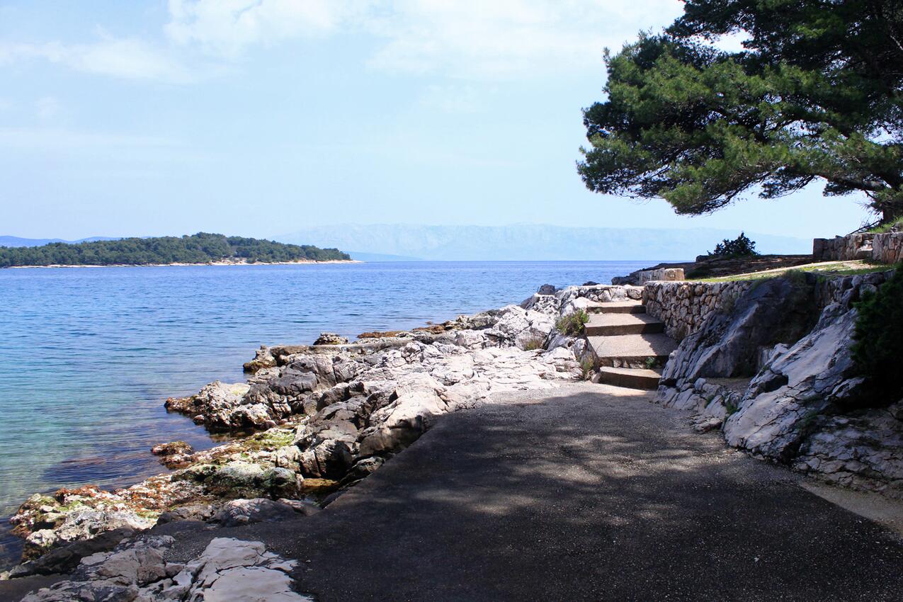 Nærmeste strand - Leiligheter ved sjøen Jelsa, Hvar