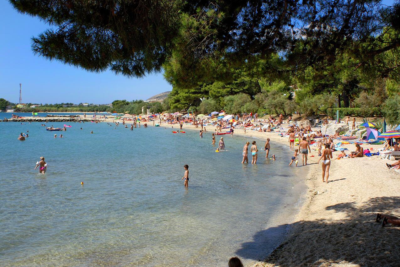 La spiaggia più vicina - Appartamenti con parcheggio Kastel Stafilic, Castelli - Kaštela