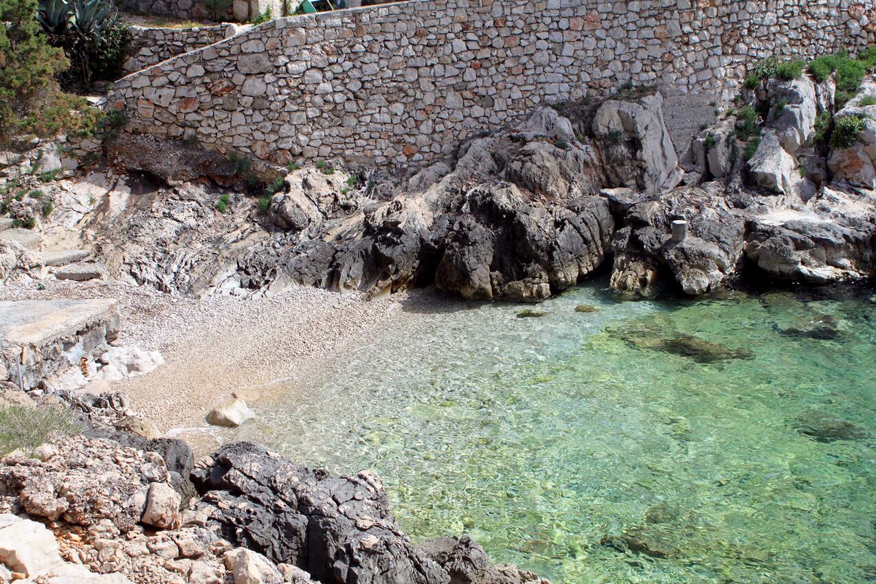 Nermeste strand - Fiskerhus til ferie ved havet Vig Lučica, Hvar