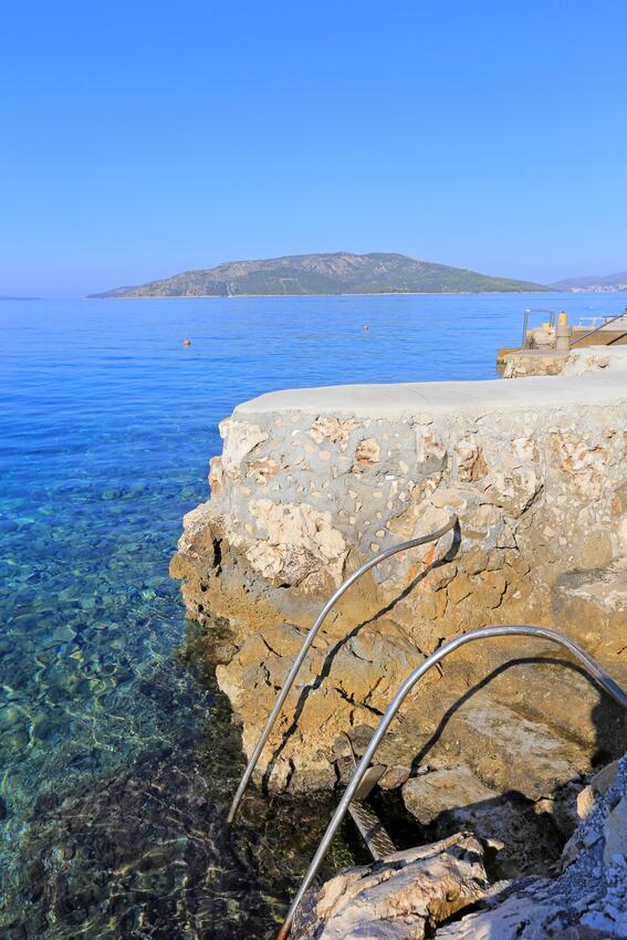Nächster Strand - Ferienwohnungen am Meer Okrug Donji, Ciovo