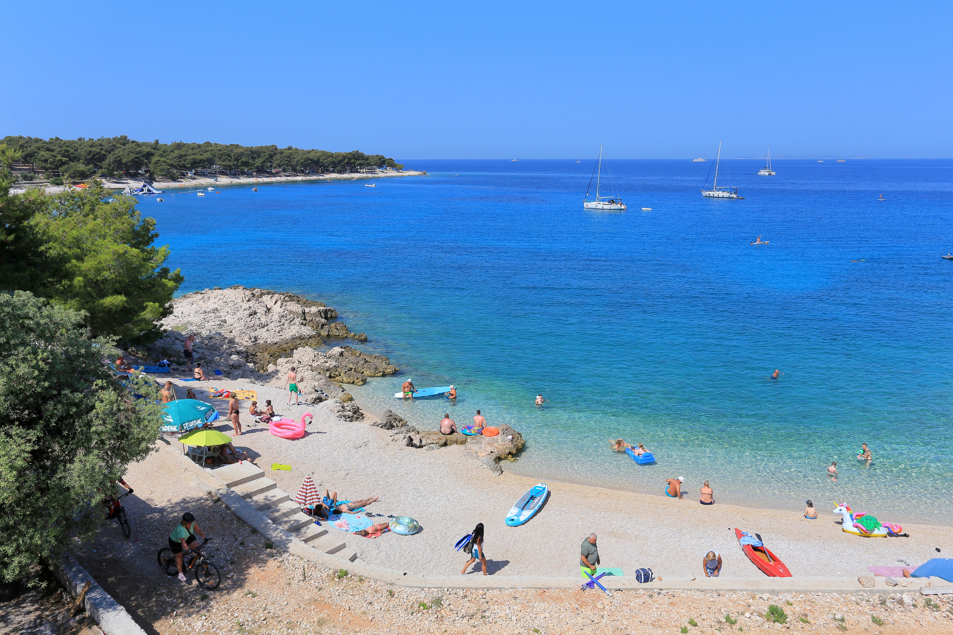 Gdzie się zatrzymać w pobliżu Plaža Rtić