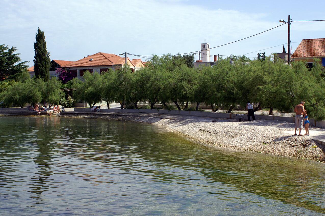 La spiaggia più vicina - Appartamenti accanto al mare Bibinje, Zara - Zadar