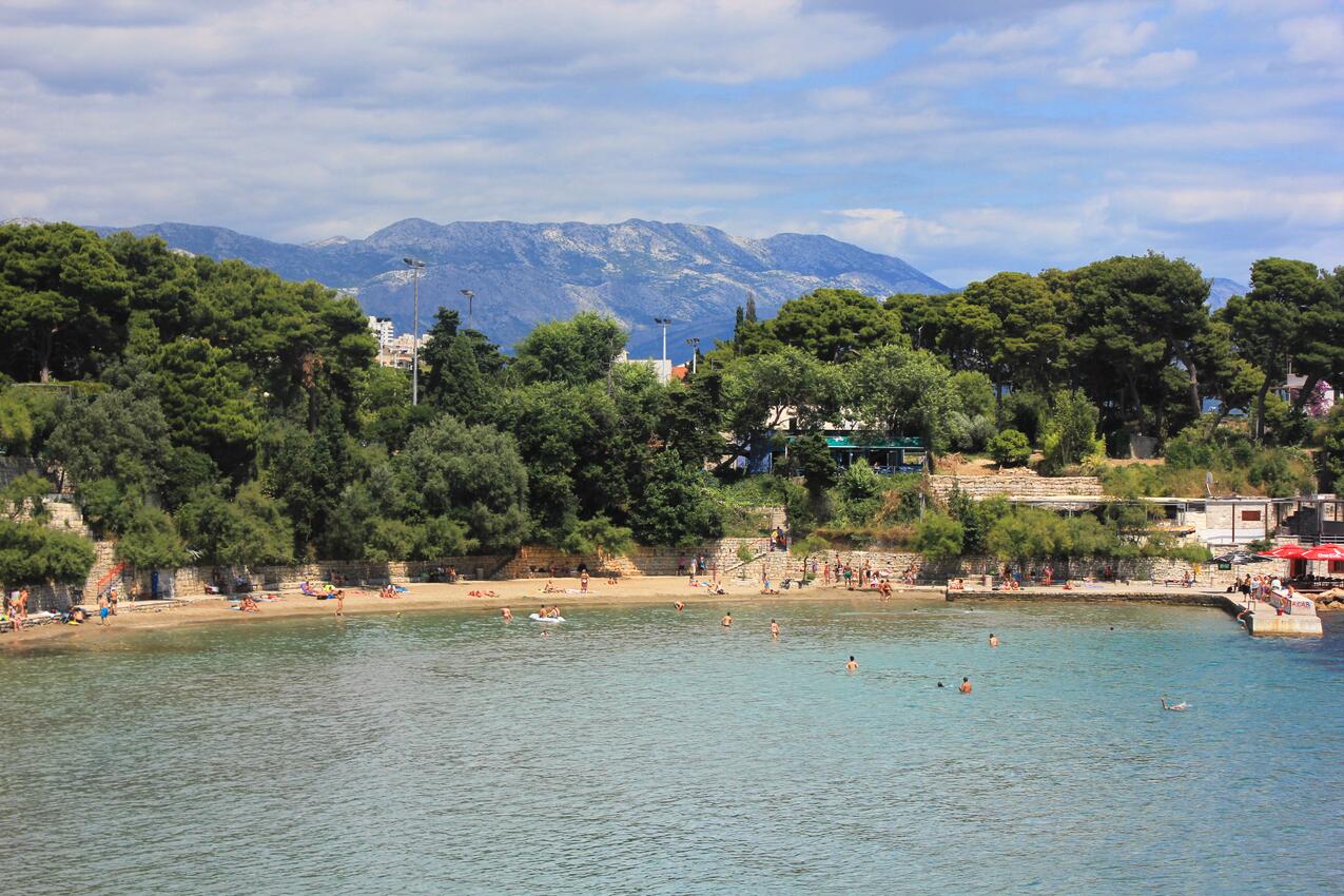 Nearest beach - Seaside luxury villa with a swimming pool Split