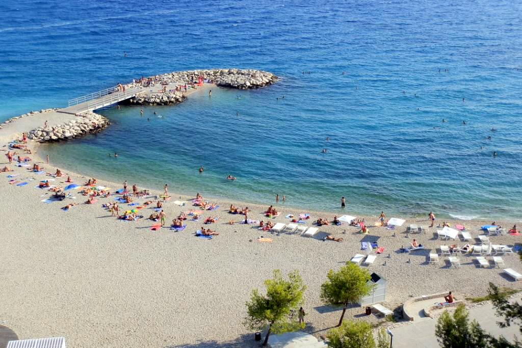 La spiaggia più vicina - Appartamenti accanto al mare Spalato - Split