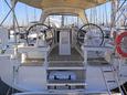 Charter Beneteau Oceanis 35 | C-SY-3983 - Ponte