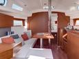 Čarter plovila Beneteau Oceanis 35 | C-SY-3983 - Salon