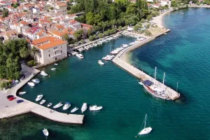 Vedere panoramică, Kastel Luksic Kaštel Lukšić Apartamente Croaţia