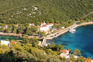 Pasadur látképe, Lastovo Pasadur Apartmanok Horvátországban