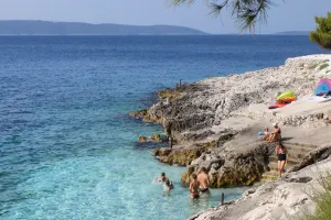 La plage cachée, Rastići Rastići Appartements Croatie