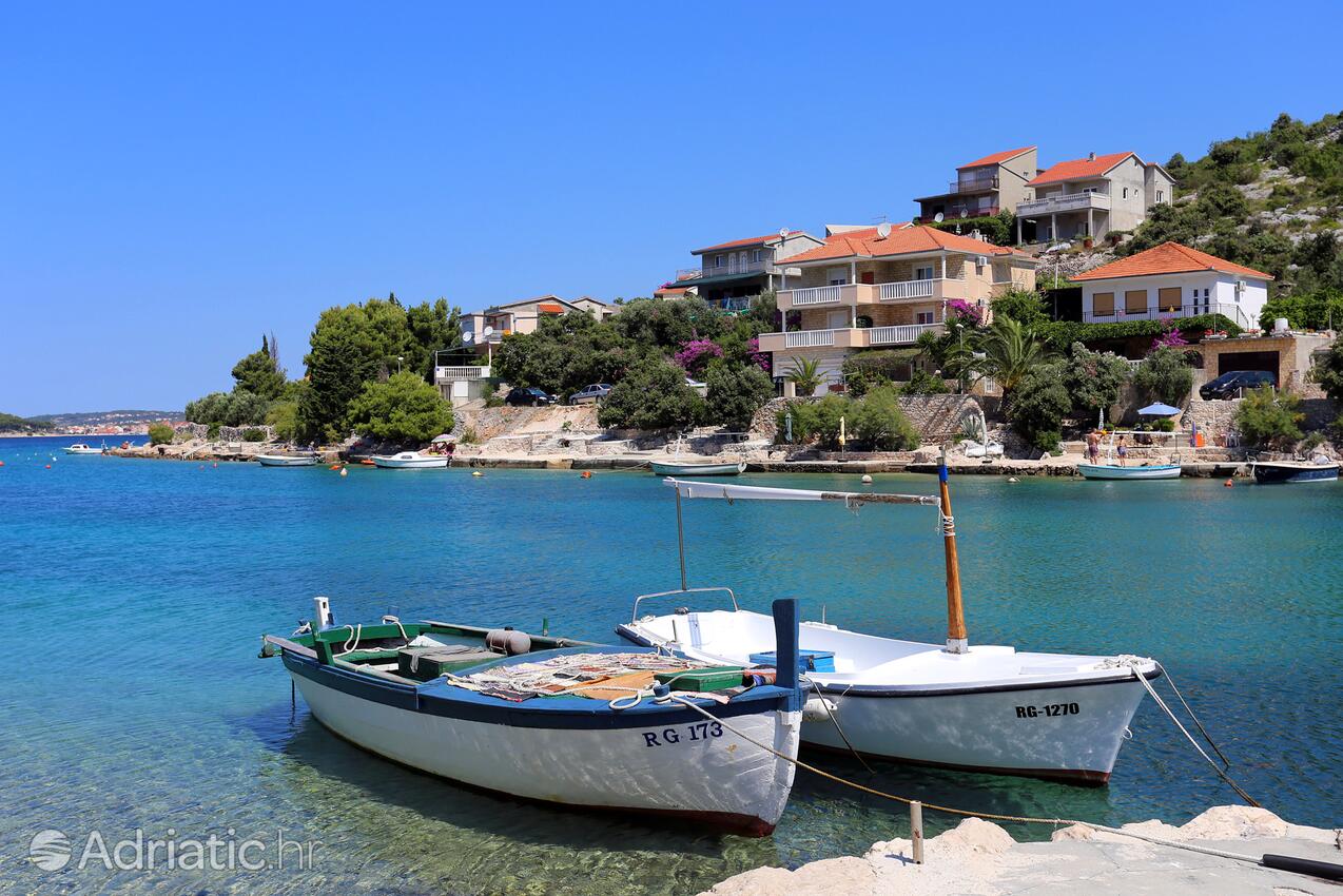 Kalebova Luka i Riviera Rogoznica (Sjeverna Dalmacija)