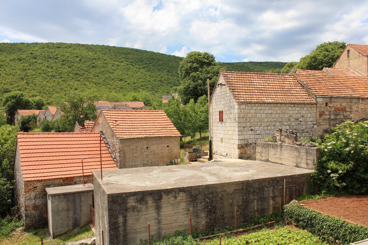 Dicmo an der Riviera Zagora (Srednja Dalmacija)
