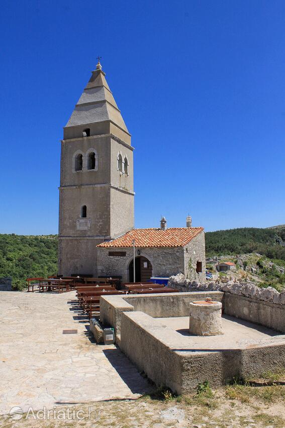 Lubenice op de route Cres (Kvarner)