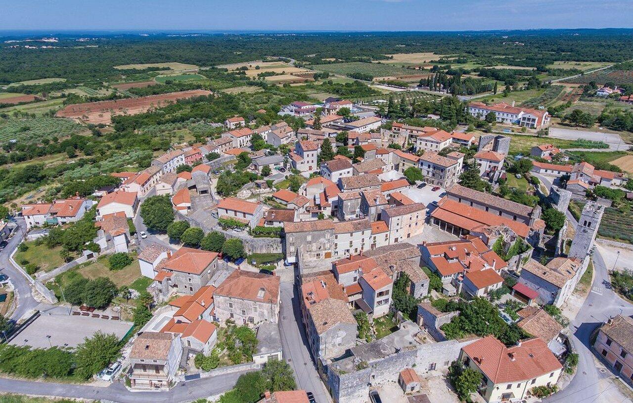 Sveti Lovreč en la ribera Središnja Istra (Istra)