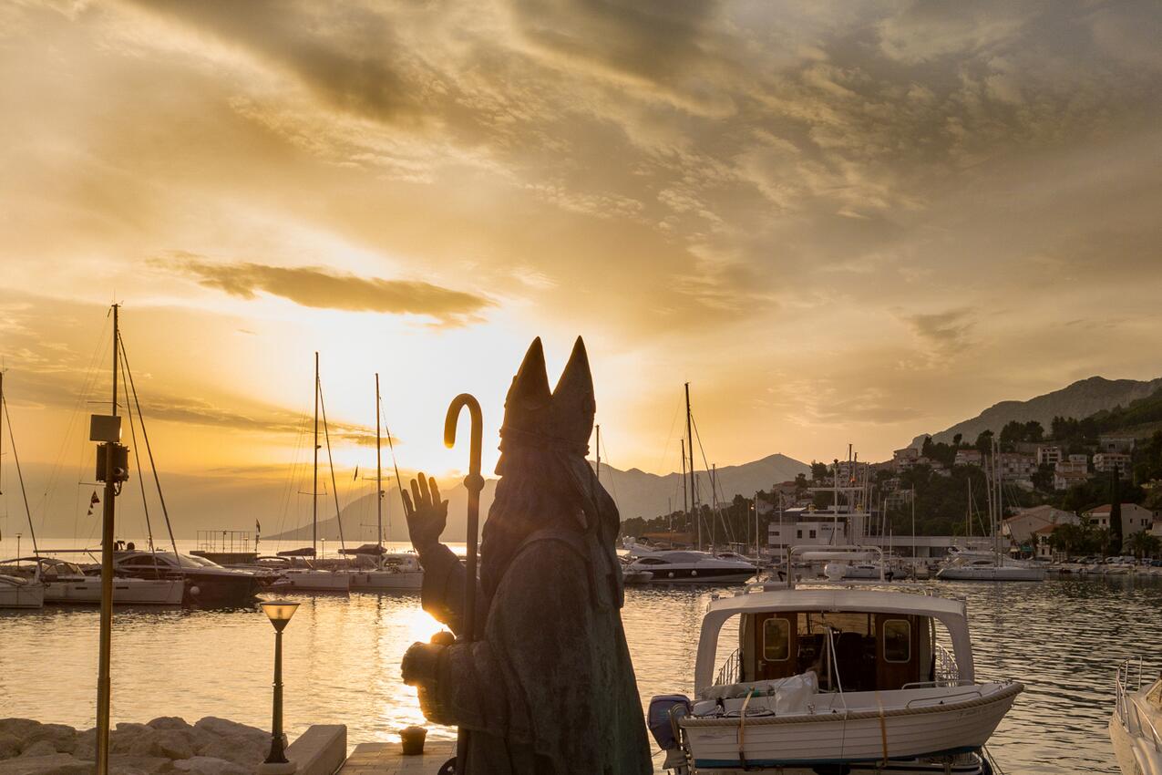 Baška Voda na riwierze Makarska (Srednja Dalmacija)