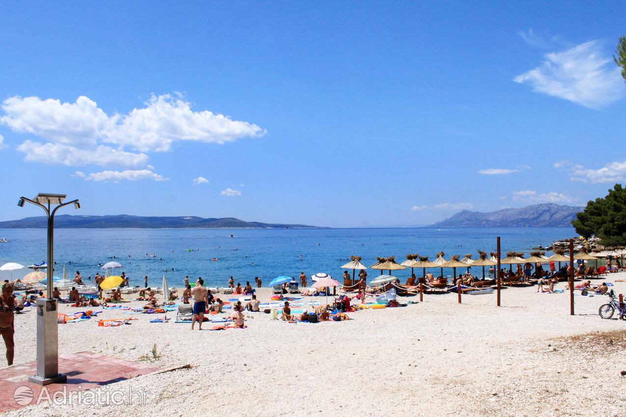 Nearby beaches - Apartments with a parking space Makarska