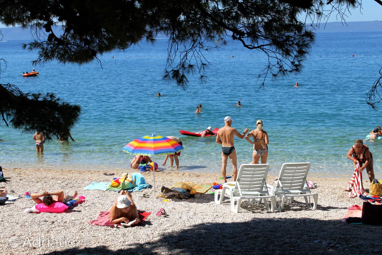 Nearby beaches - Apartments with a parking space Makarska