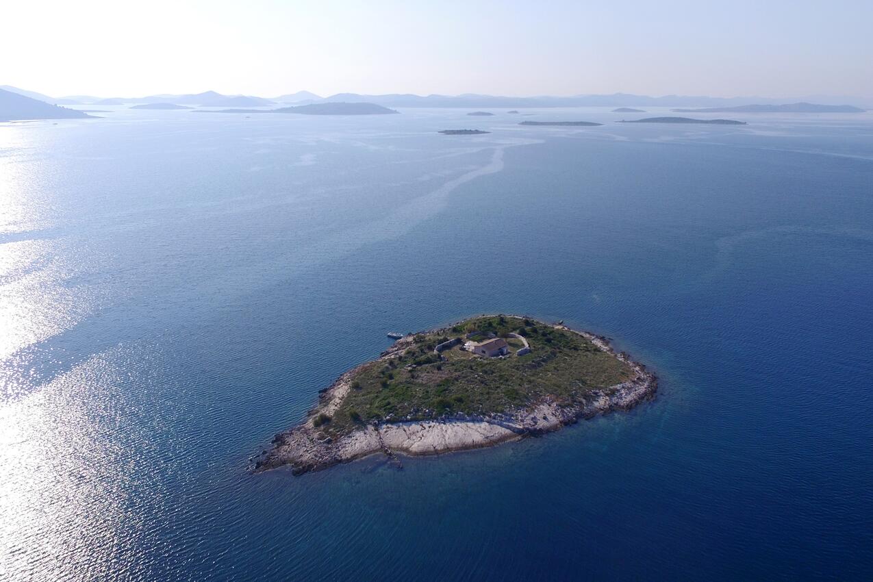 Ravna Sika op de route Kornati (Sjeverna Dalmacija)