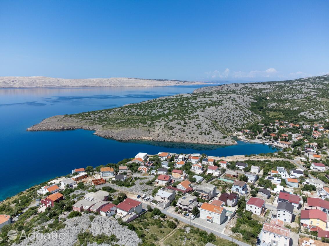 Cesarica dans la côte Karlobag (Kvarner)