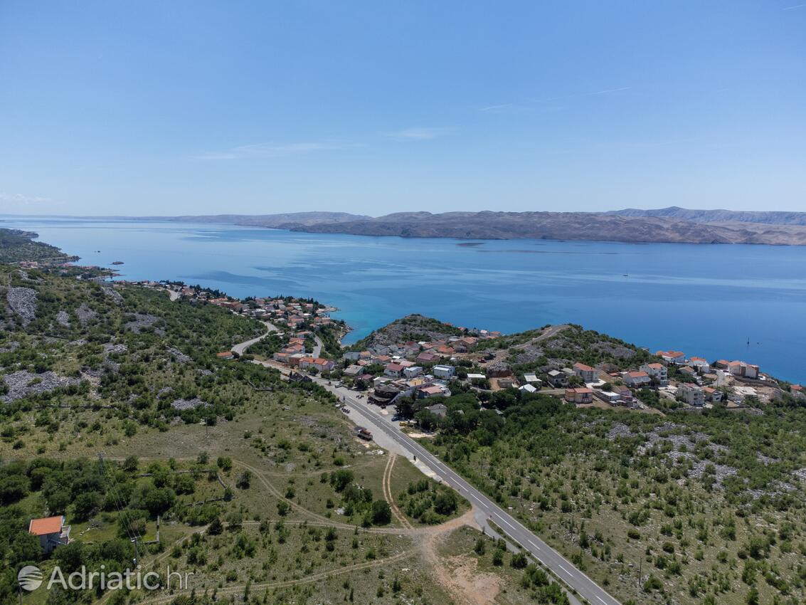 Cesarica dans la côte Karlobag (Kvarner)