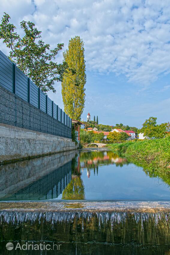 Zmijavci sulla riviera Zagora (Srednja Dalmacija)