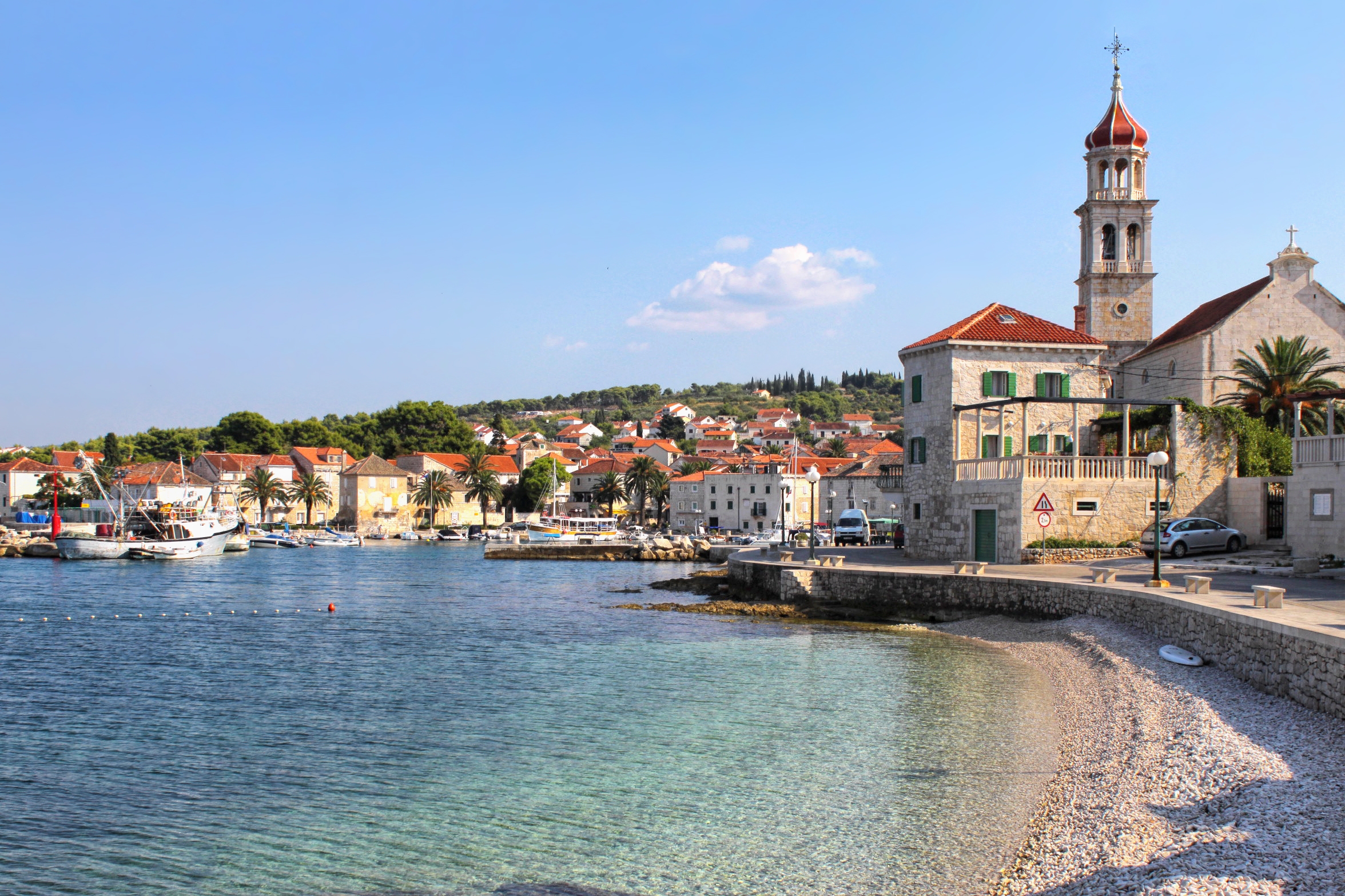 Where to stay in Sutivan
