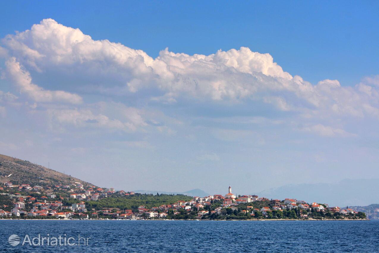 Seget Vranjica - Appartamenti accanto al mare Seget Vranjica, Traù - Trogir