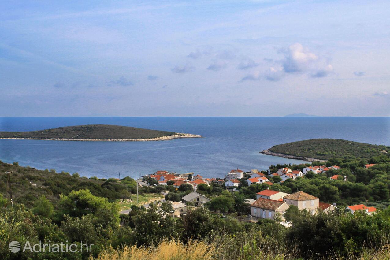 Rukavac en la isla Vis (Srednja Dalmacija)