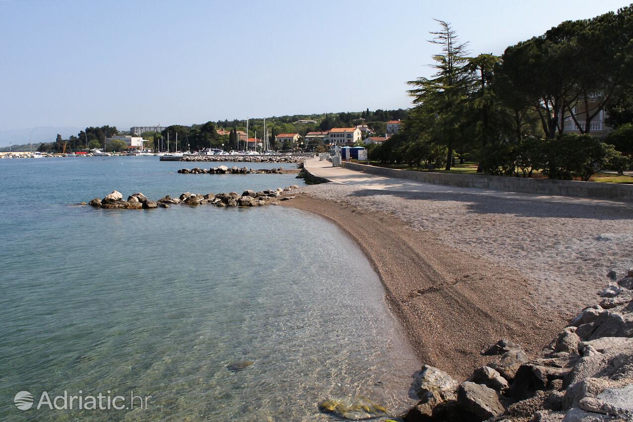 Nearby beaches - Apartments with a parking space Malinska, Krk