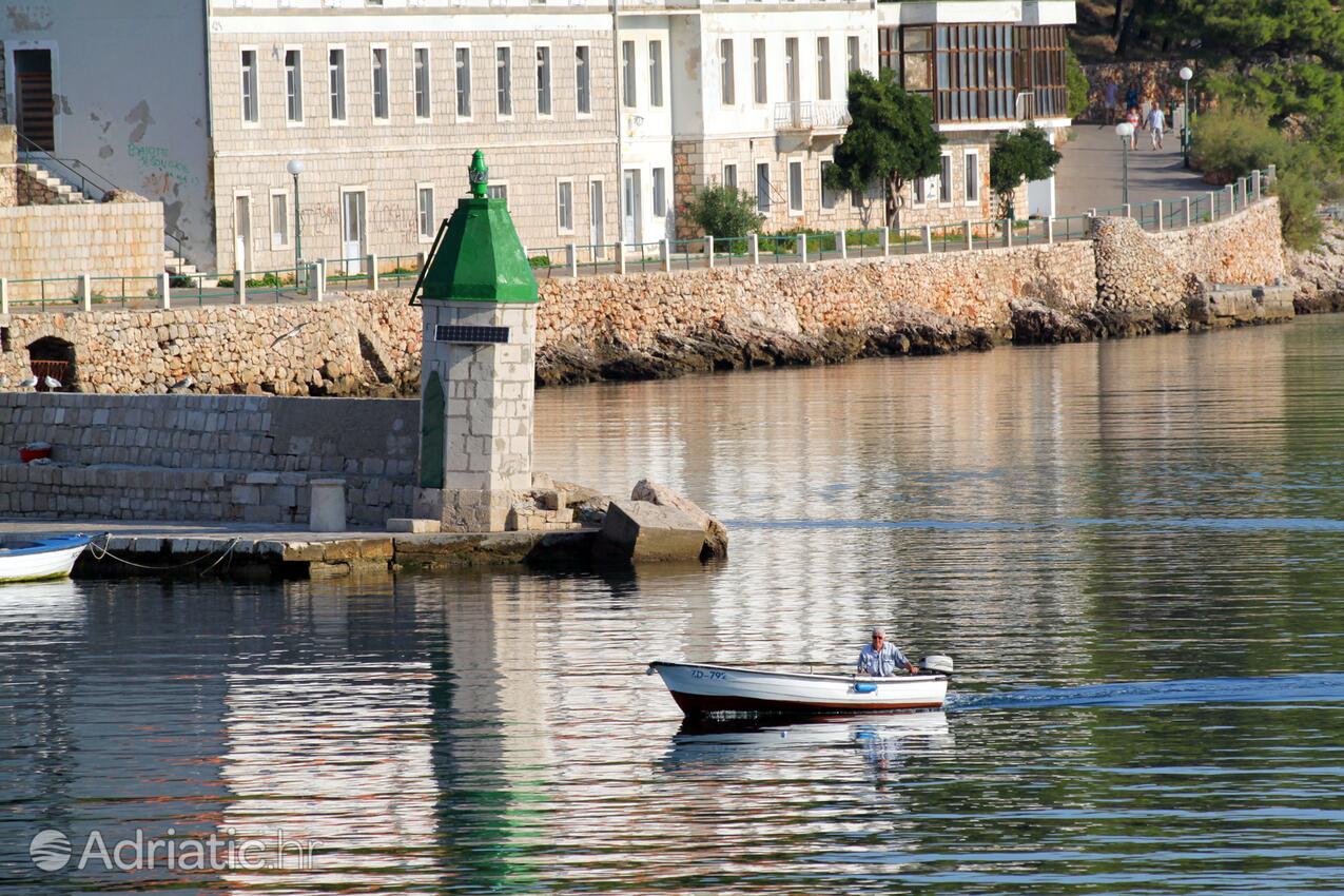 Jelsa na otoku Hvar (Srednja Dalmacija)