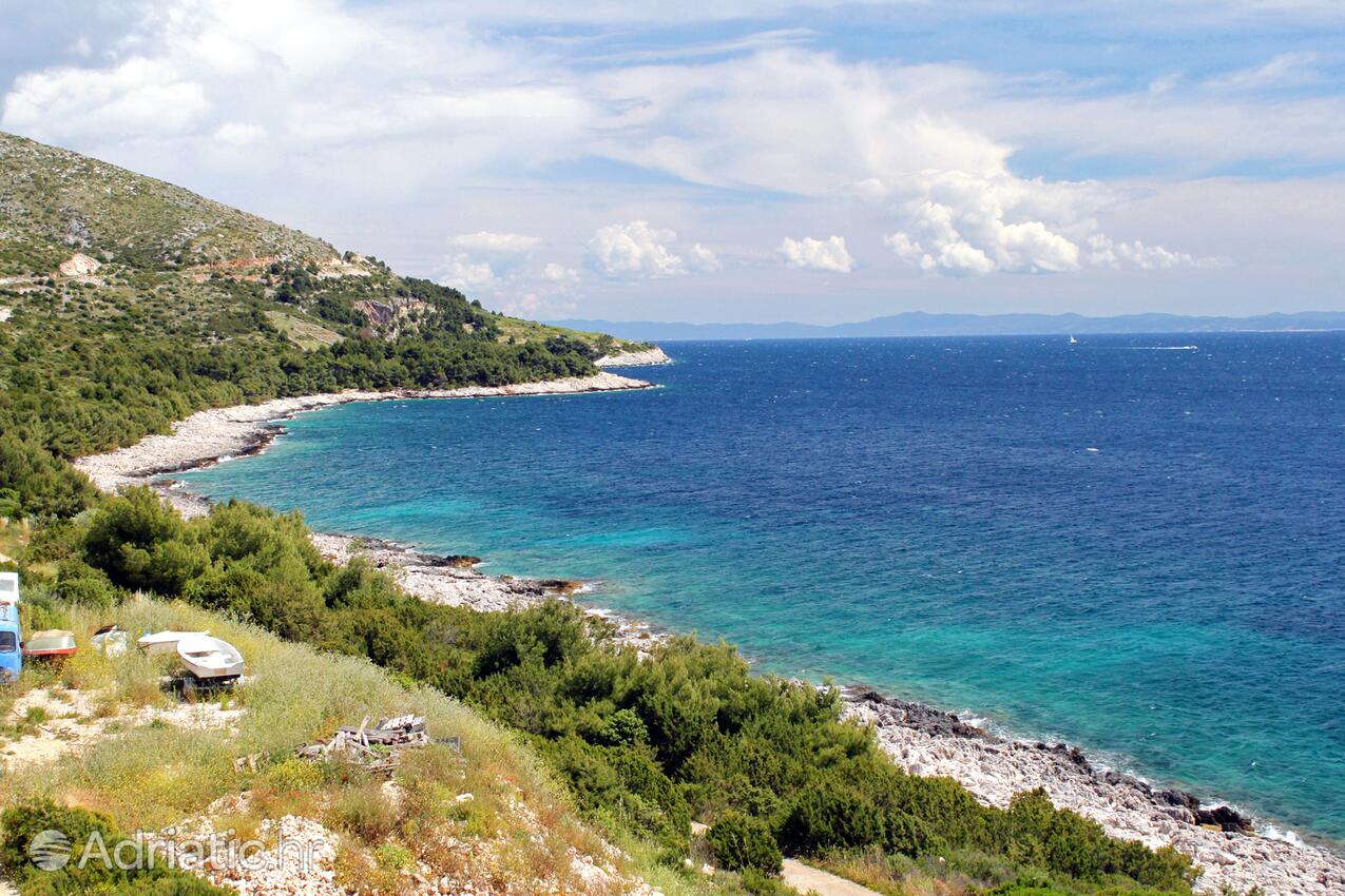 Milna på otoku Hvar (Srednja Dalmacija)