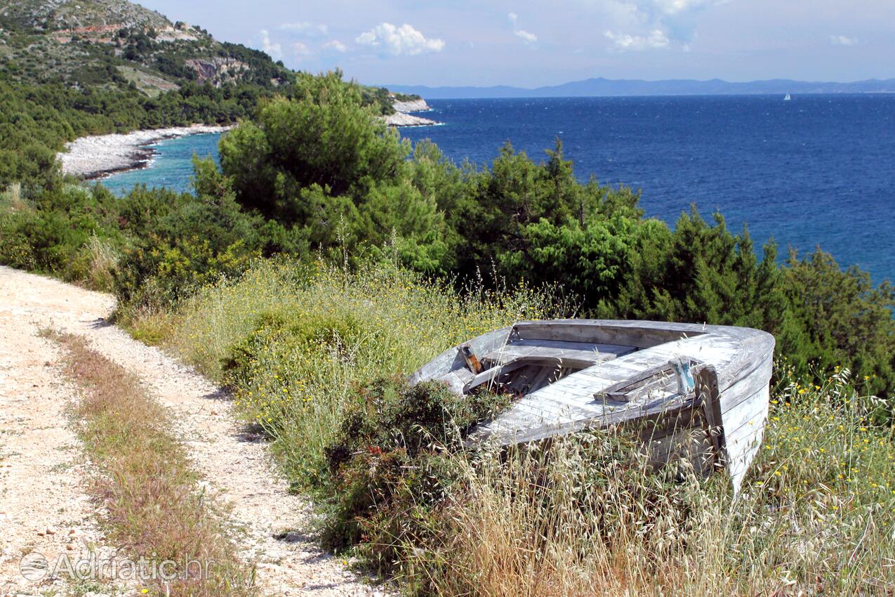 Milna på otoku Hvar (Srednja Dalmacija)