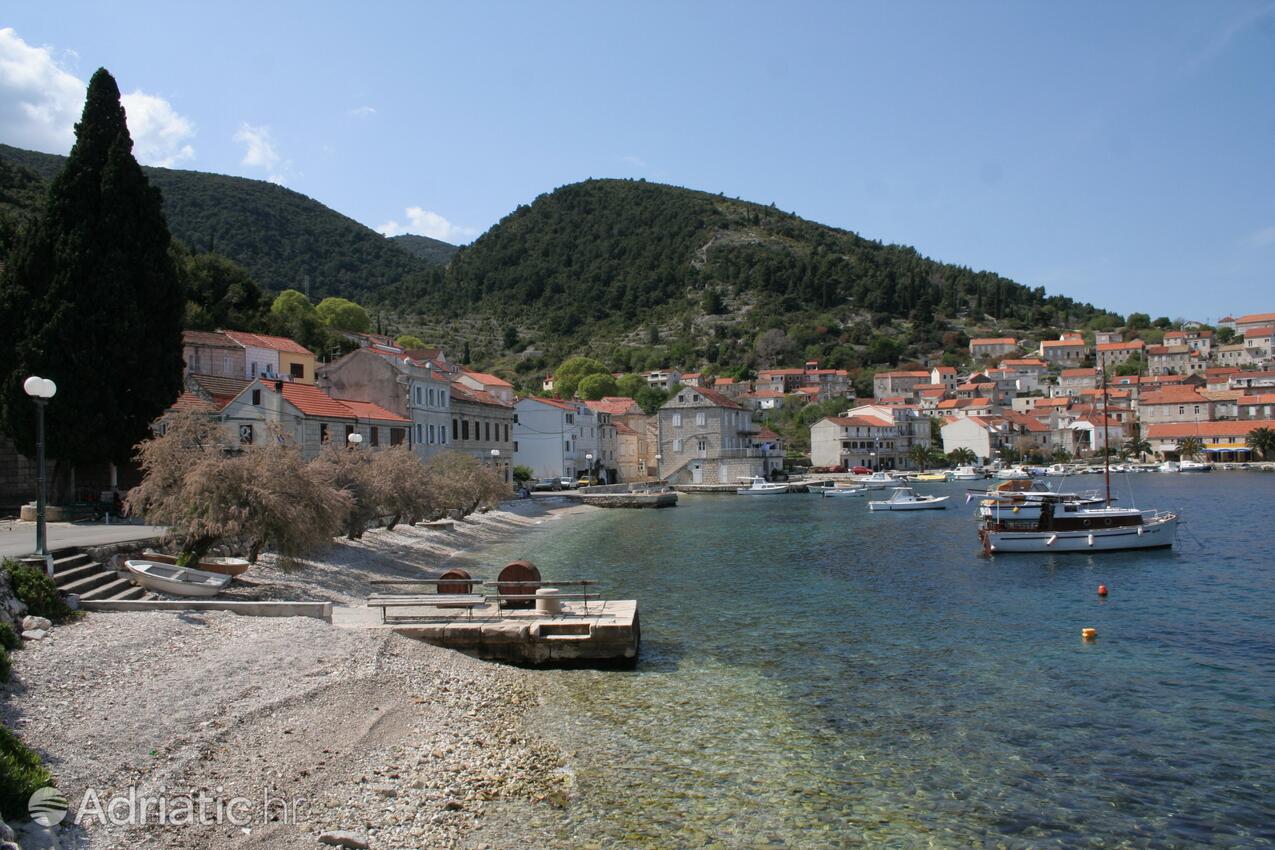 Račišće på otoku Korčula (Južna Dalmacija)