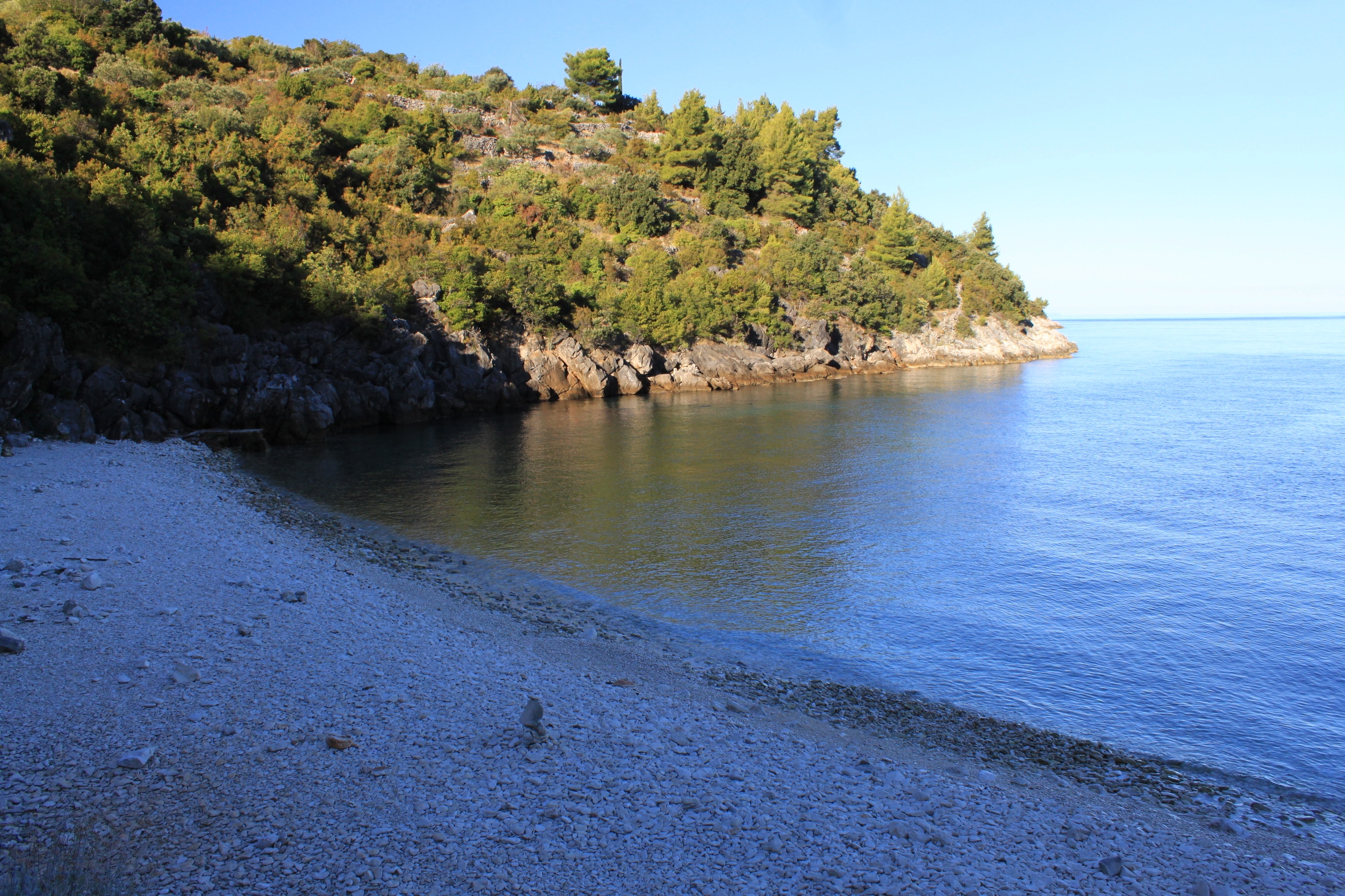 Where to stay near Vaja