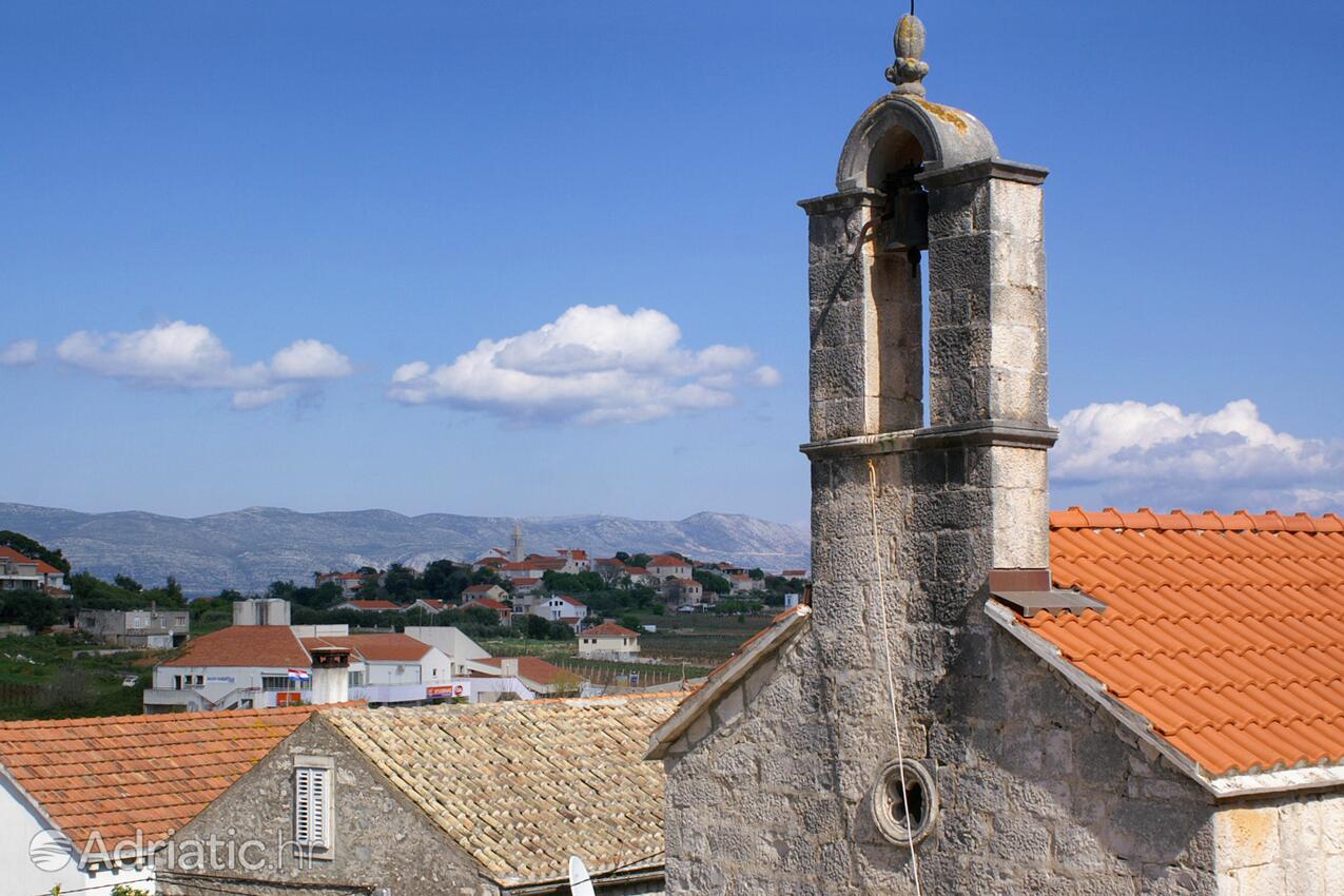 Lumbarda op de route Korčula (Južna Dalmacija)