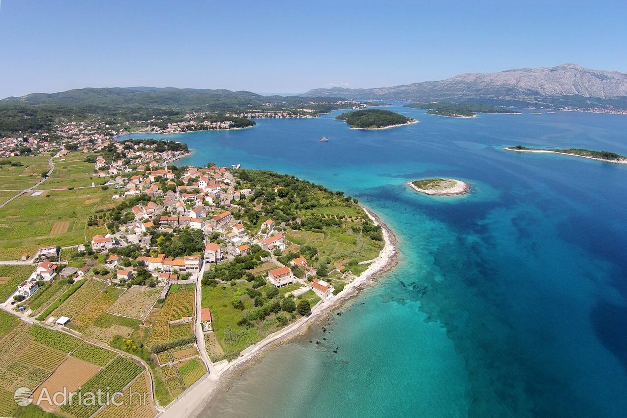 Lumbarda op de route Korčula (Južna Dalmacija)