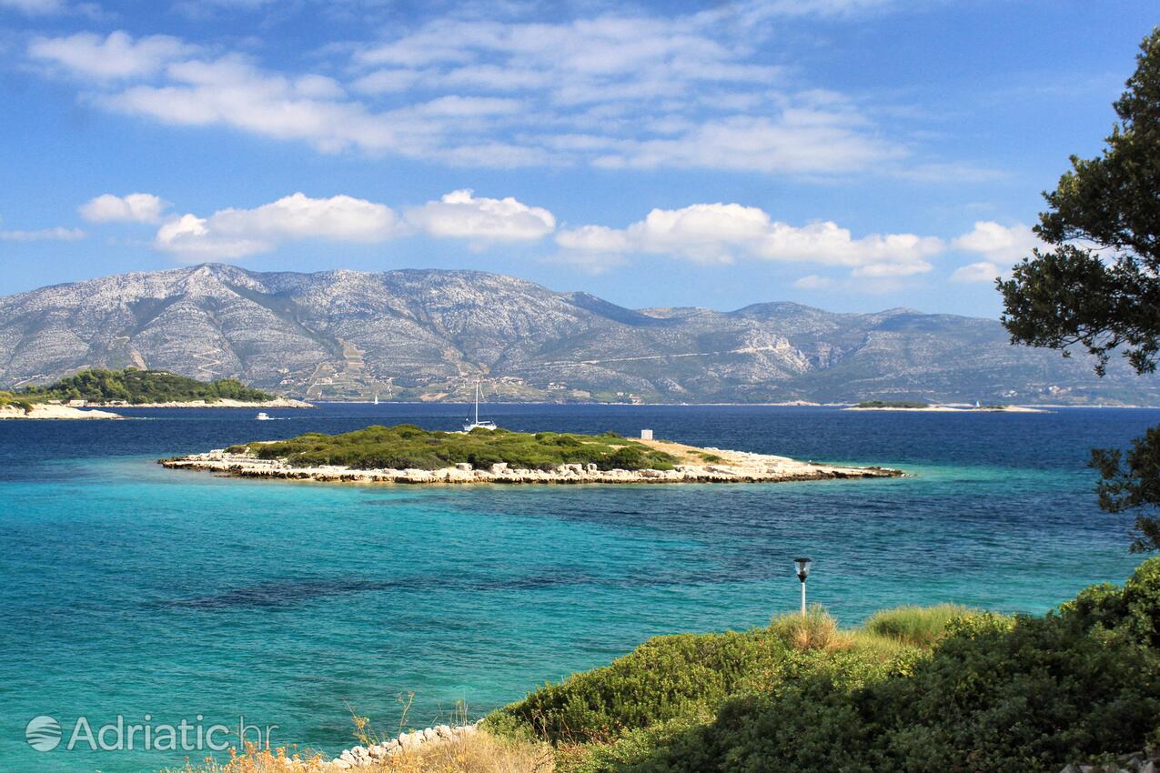 Lumbarda op de route Korčula (Južna Dalmacija)