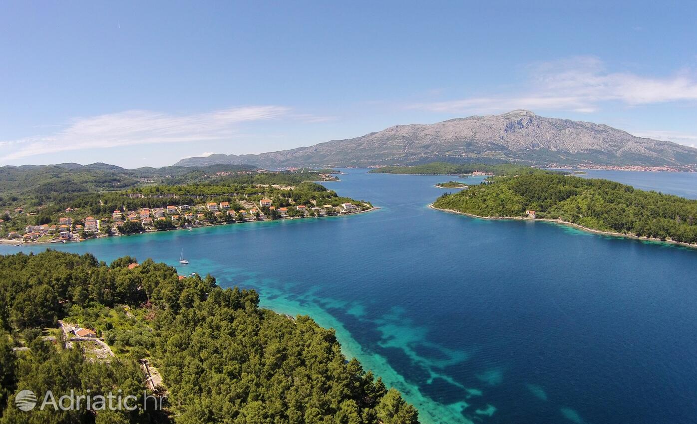 Lumbarda op de route Korčula (Južna Dalmacija)