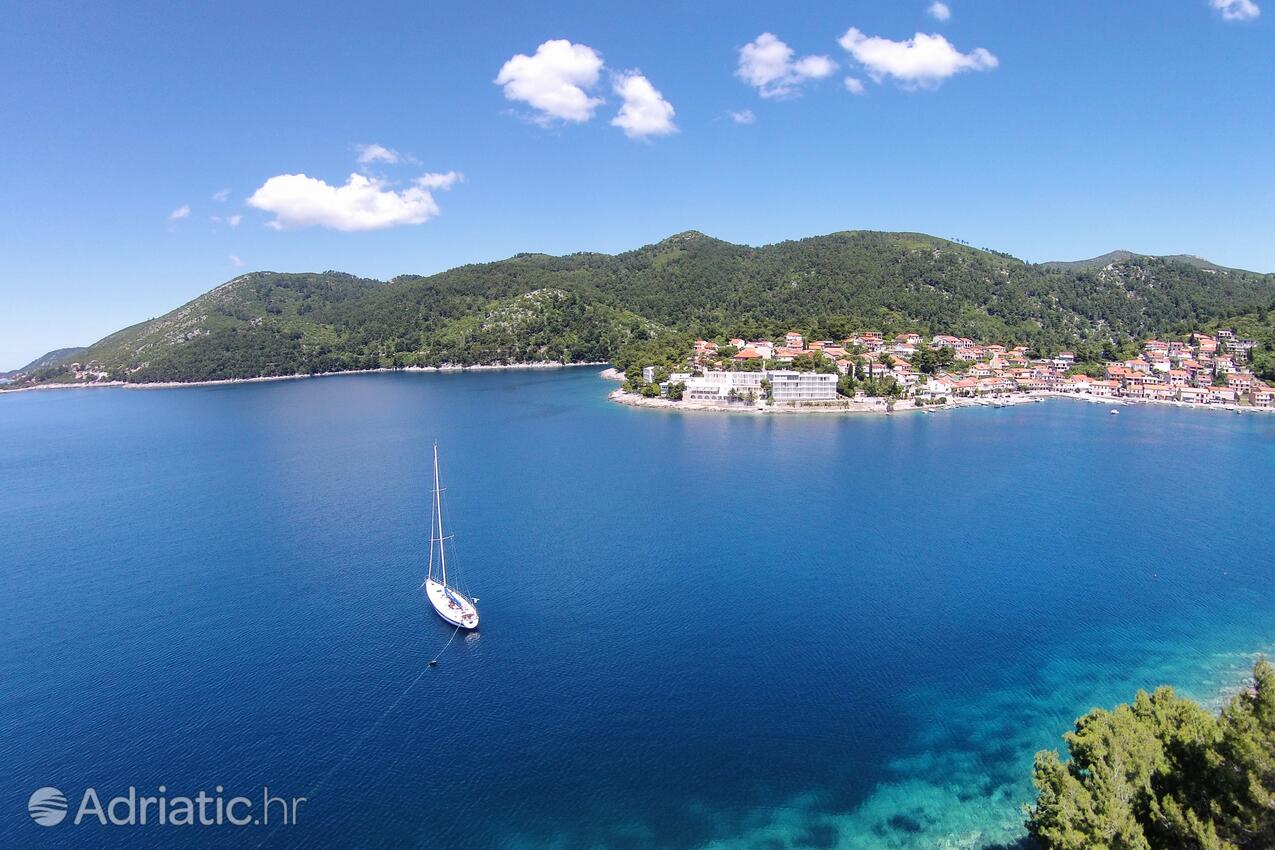 Brna na otoku Korčula (Južna Dalmacija)