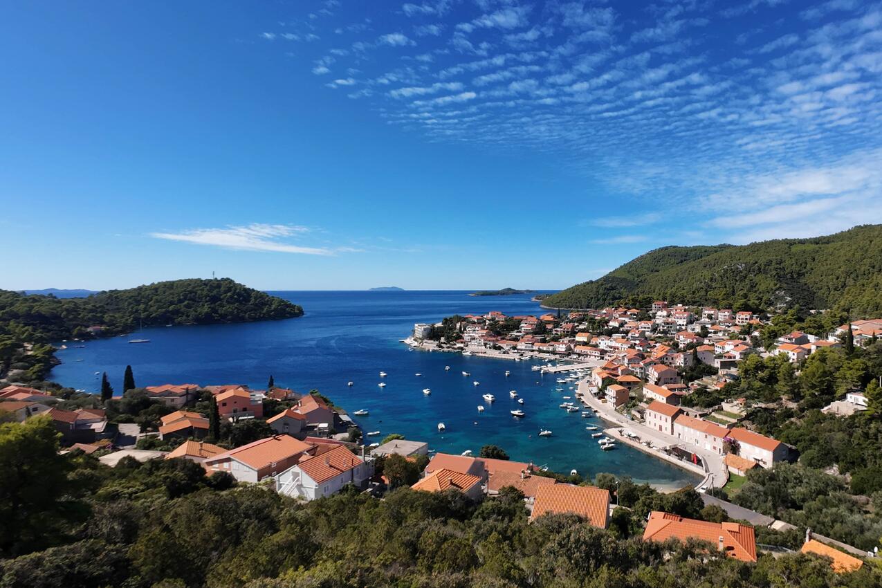 Brna na otoku Korčula (Južna Dalmacija)