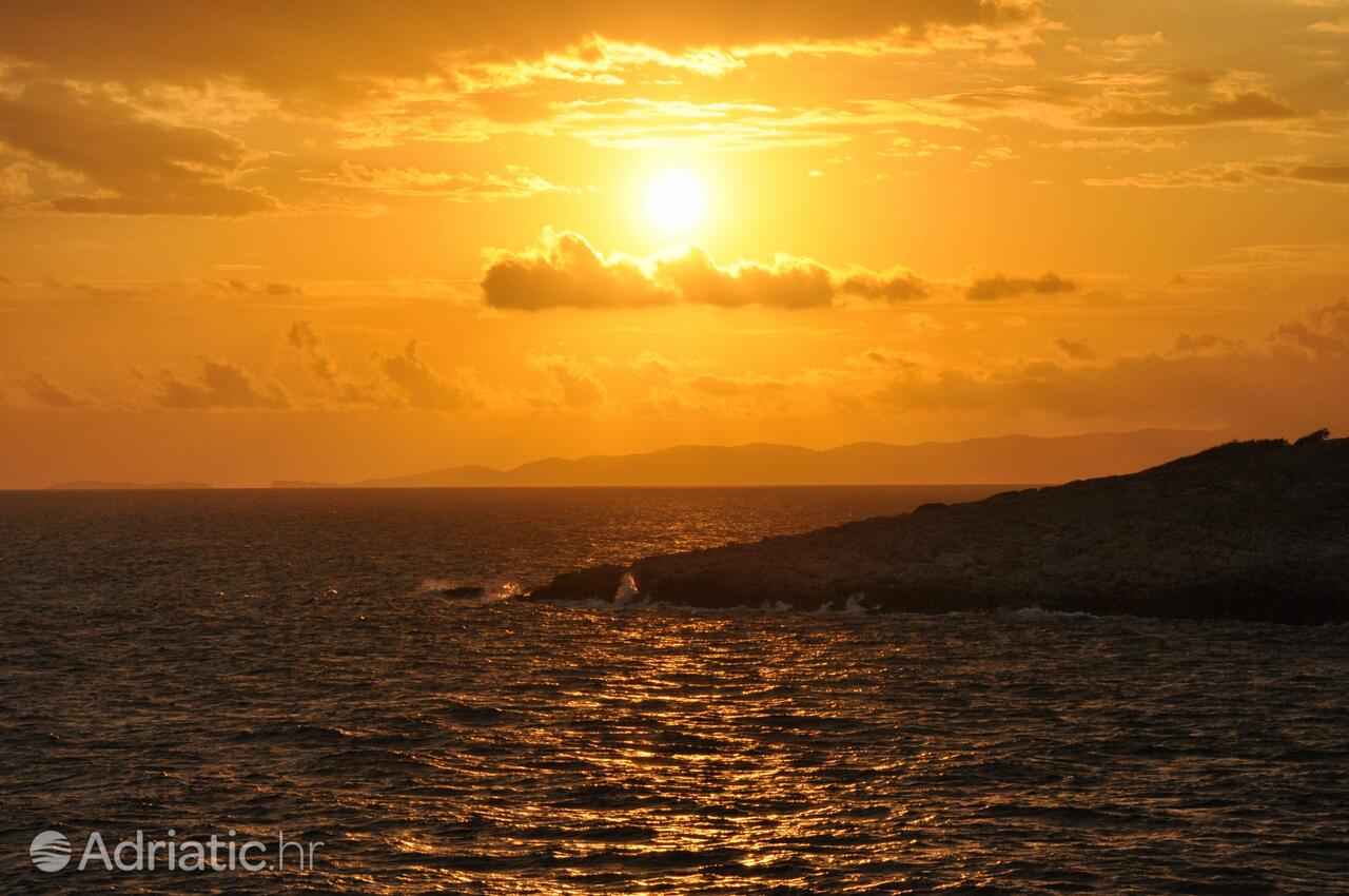 Vela Luka на острове Korčula (Južna Dalmacija)