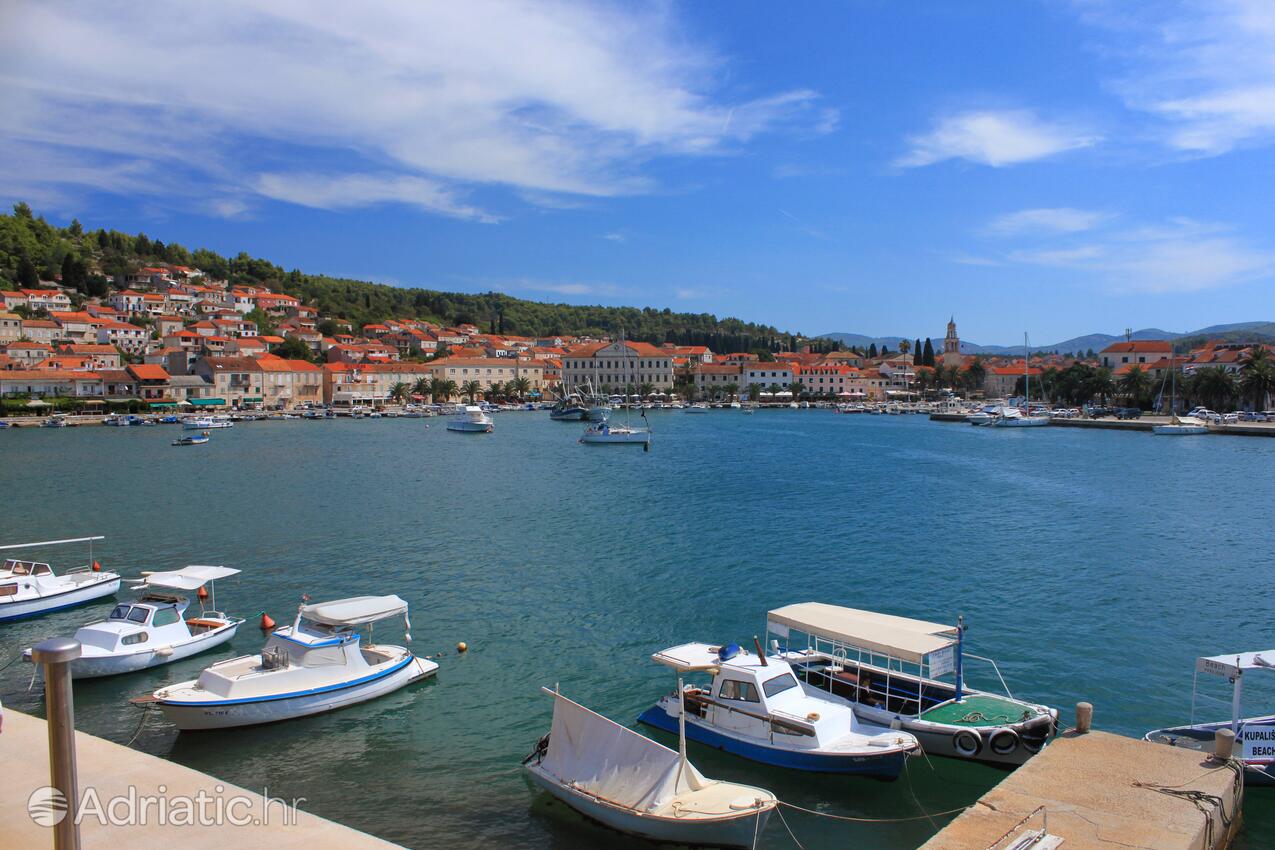 Vela Luka pe insula Korčula (Južna Dalmacija)