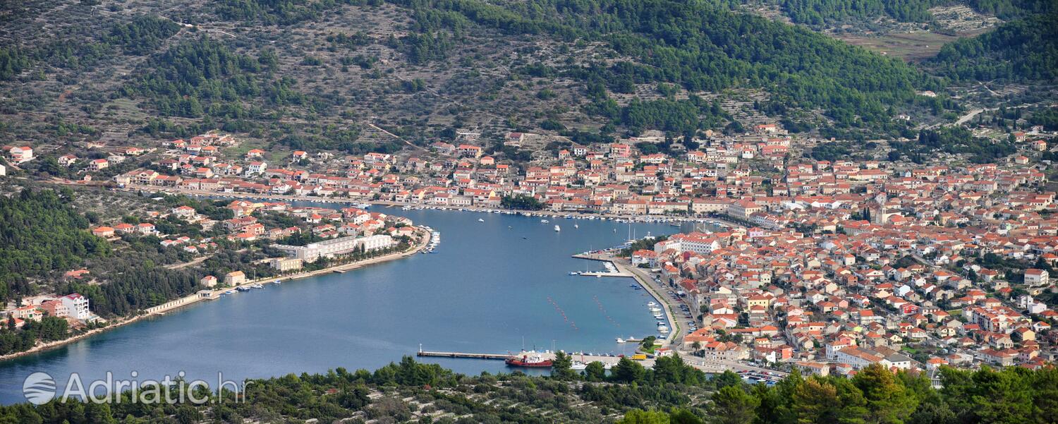 Vela Luka на острове Korčula (Južna Dalmacija)