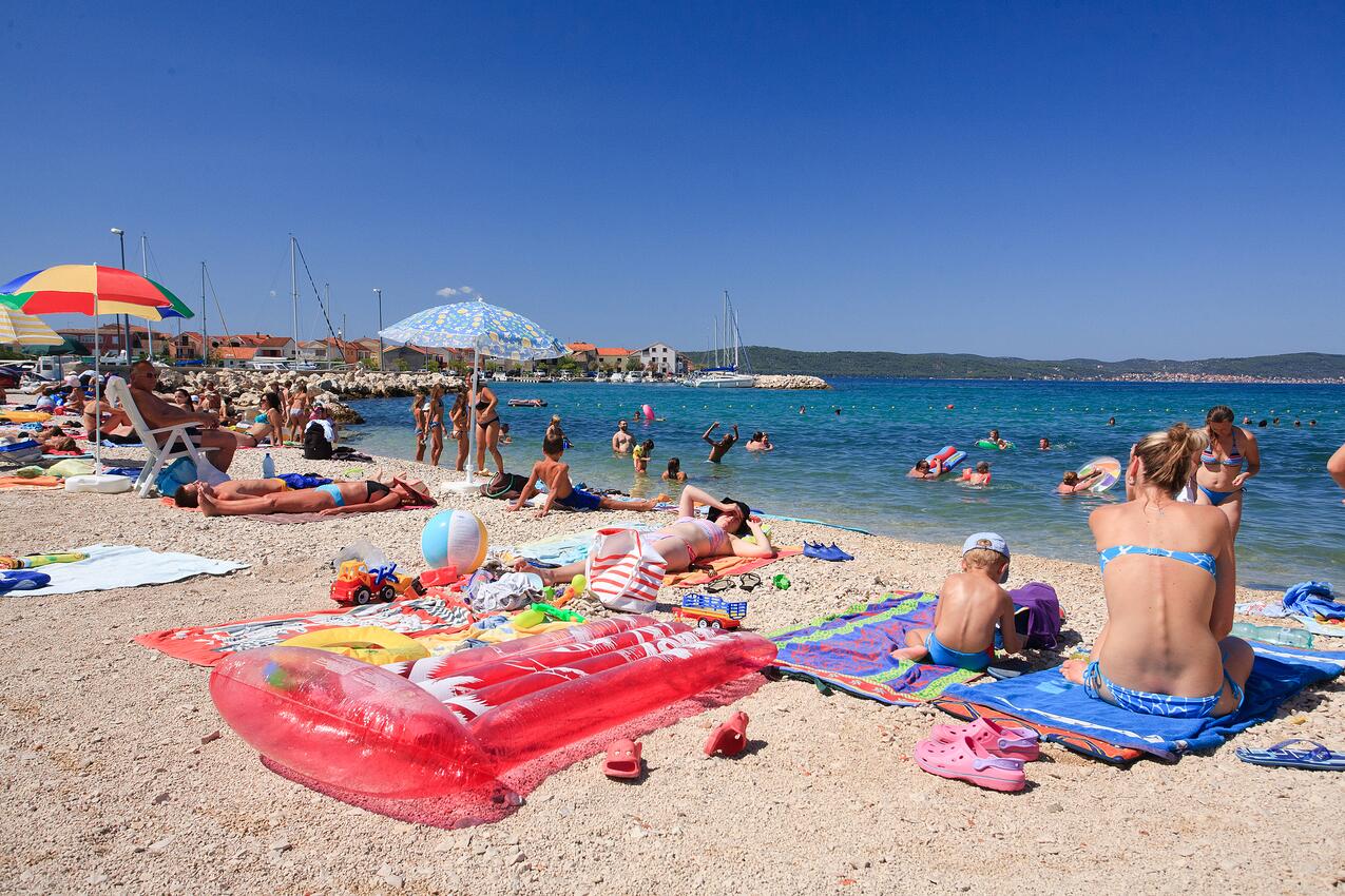 Nearby beaches - Apartments with a parking space Bibinje, Zadar