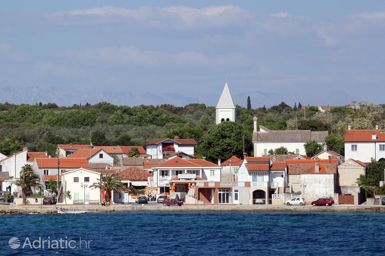 Petrčane u rivijeri Zadar (Sjeverna Dalmacija)