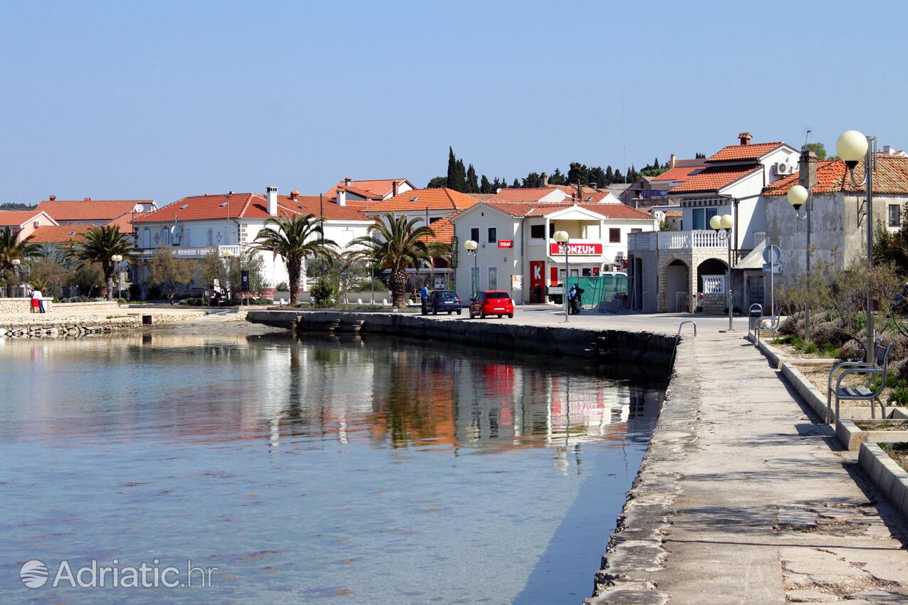 Petrčane u rivijeri Zadar (Sjeverna Dalmacija)