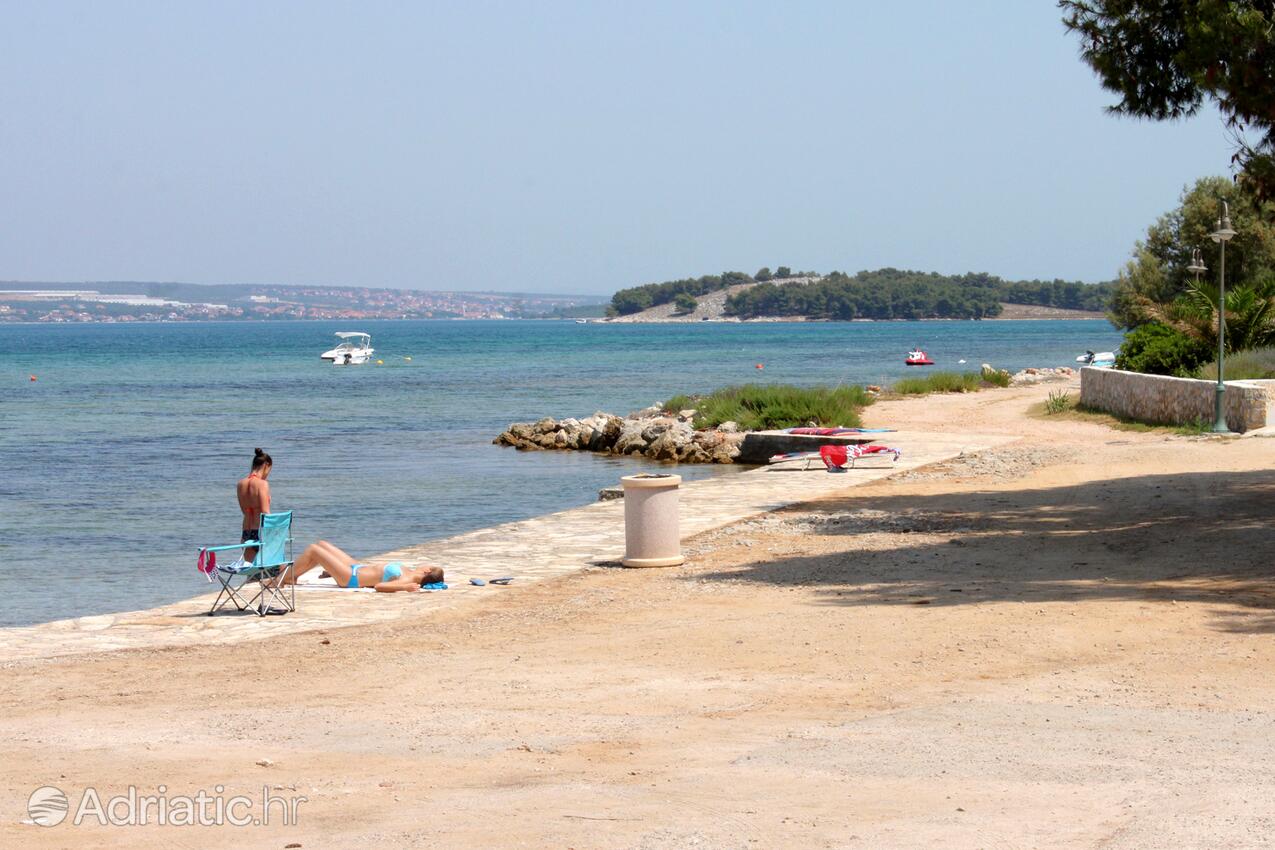 Nearby beaches - Apartments and rooms by the sea Mrljane, Pašman