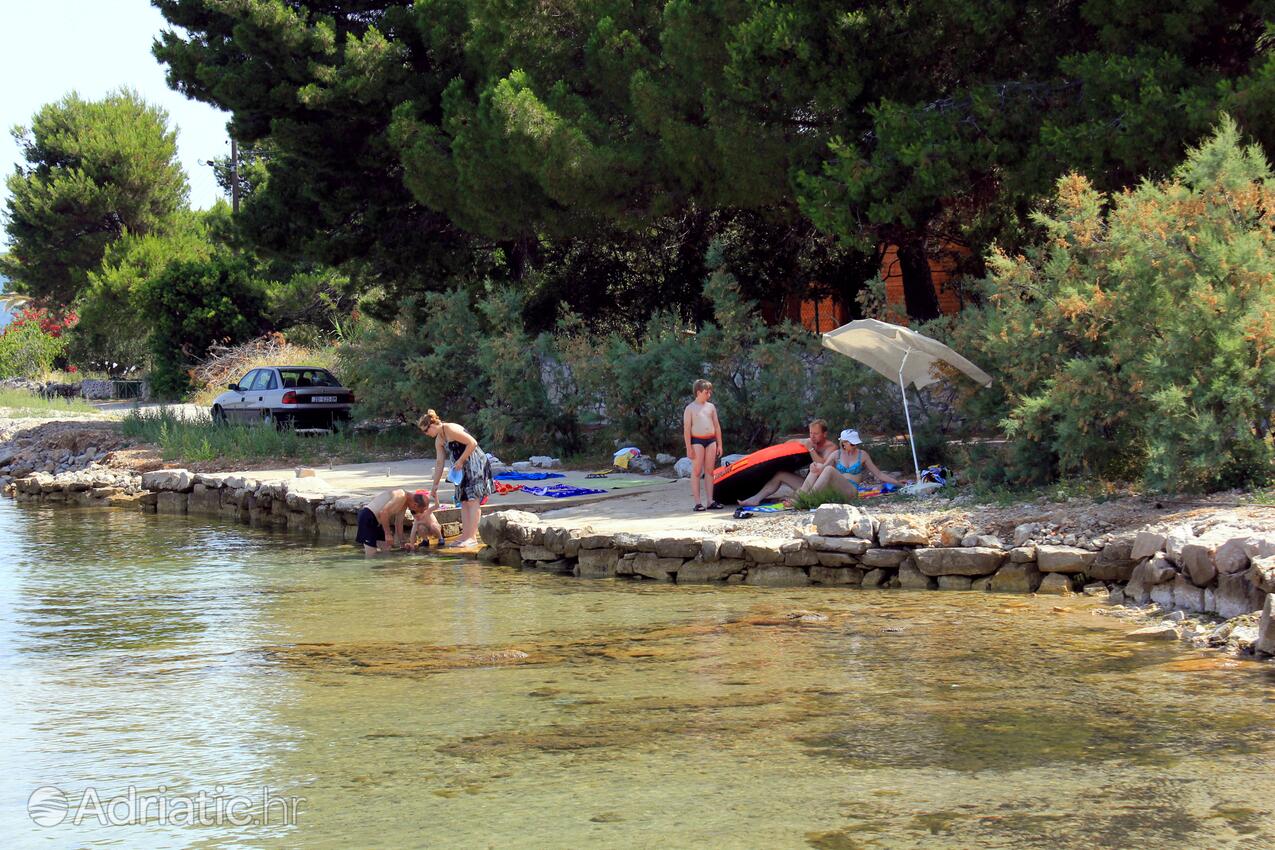 Nearby beaches - Apartments and rooms by the sea Mrljane, Pašman