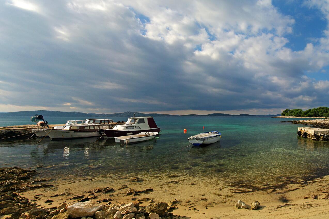 Zuborovica na ostrove Pašman (Sjeverna Dalmacija)