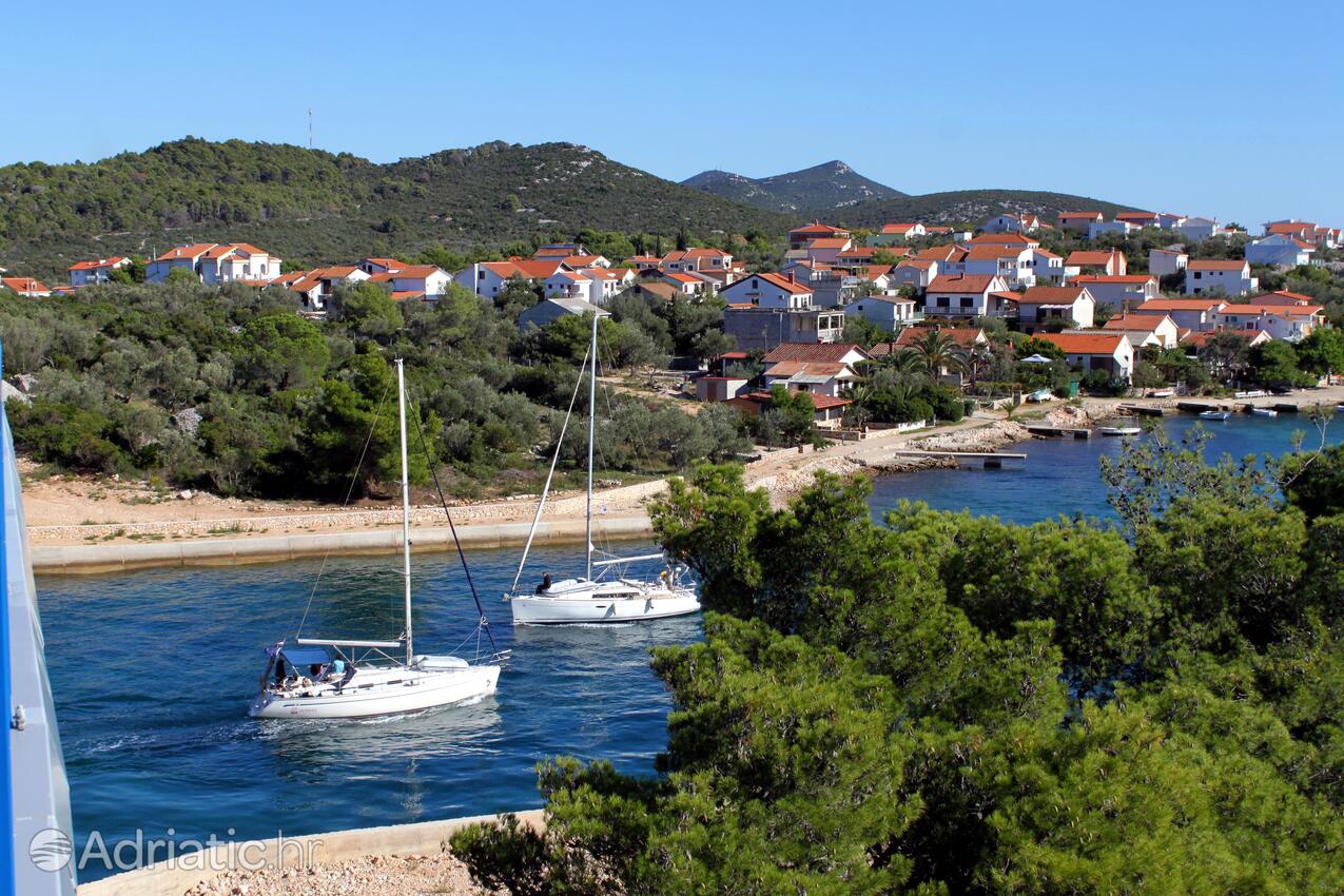 Ždrelac sur l’île Pašman (Sjeverna Dalmacija)