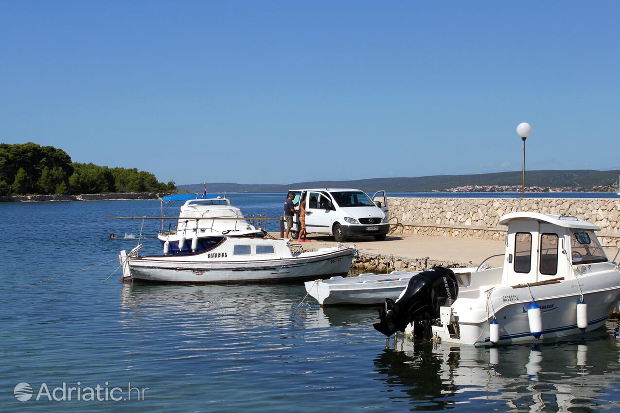 Pašman на острове Pašman (Sjeverna Dalmacija)